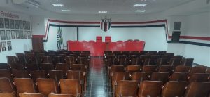 Sala do Conselho Deliberativo do Botafogo (Foto: André Regula)